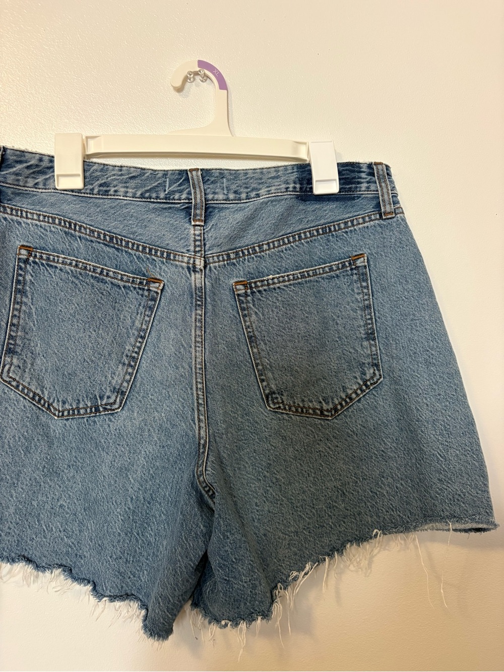 Abercrombie Loose High Rise Shorts - Picture 6 of 6